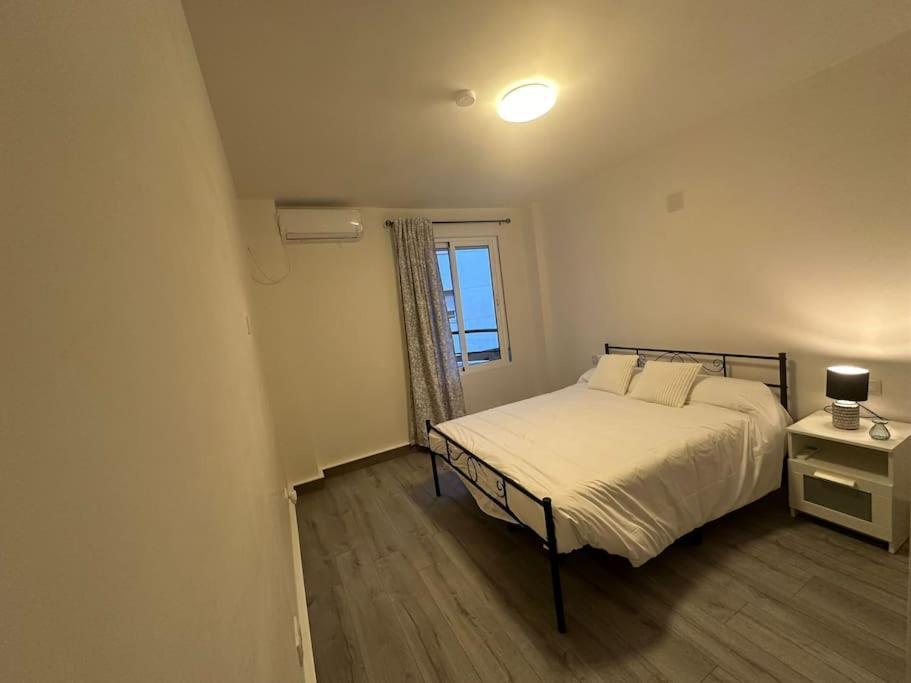 Cosy In 10' From The Beach - Rene Apartment *